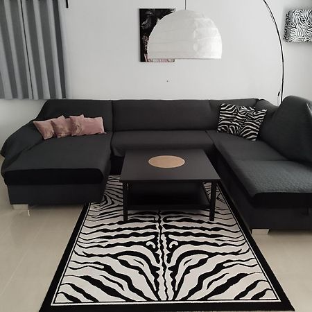 Ferienwohnung Am Sandstrand 奥米什 外观 照片